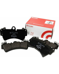 Brembo 11-14 Ford Mustang Front NAO Ceramic OE Equivalent Pad